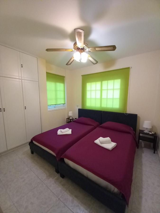 2 Bedroom Apartment Near Finikoudes لارنكا المظهر الخارجي الصورة