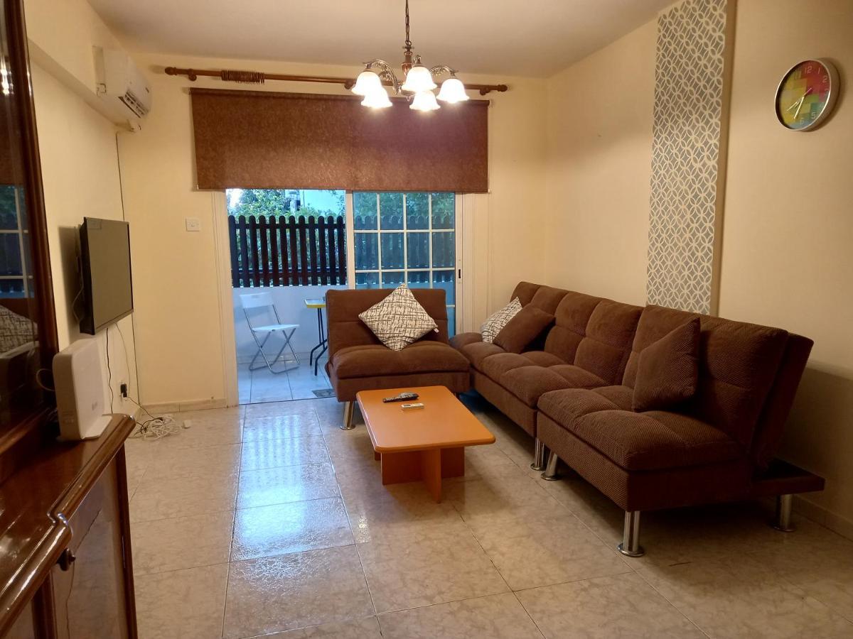 2 Bedroom Apartment Near Finikoudes لارنكا المظهر الخارجي الصورة